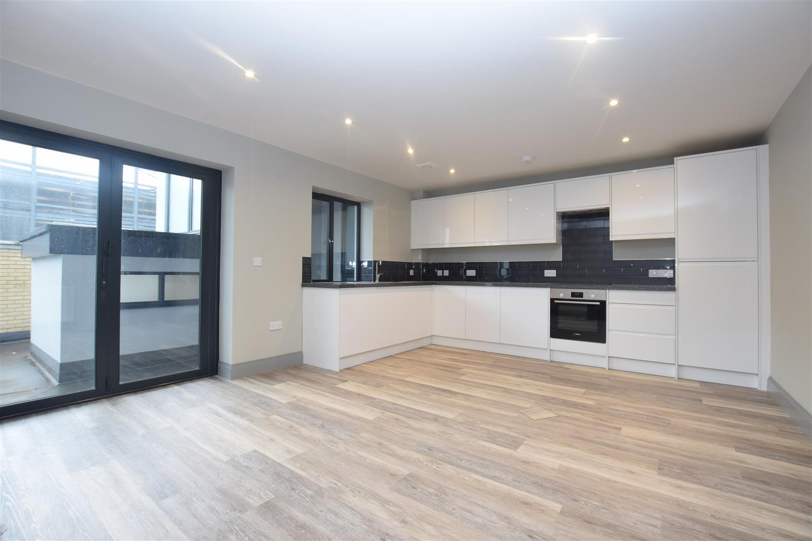Greenford Road, Sutton