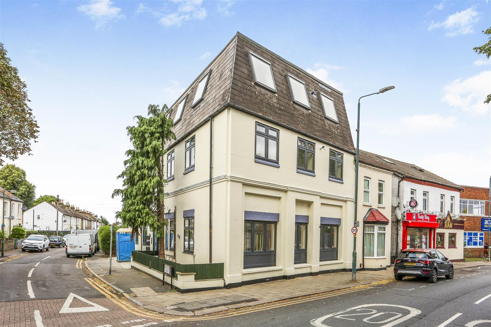 Westmead Road, Sutton