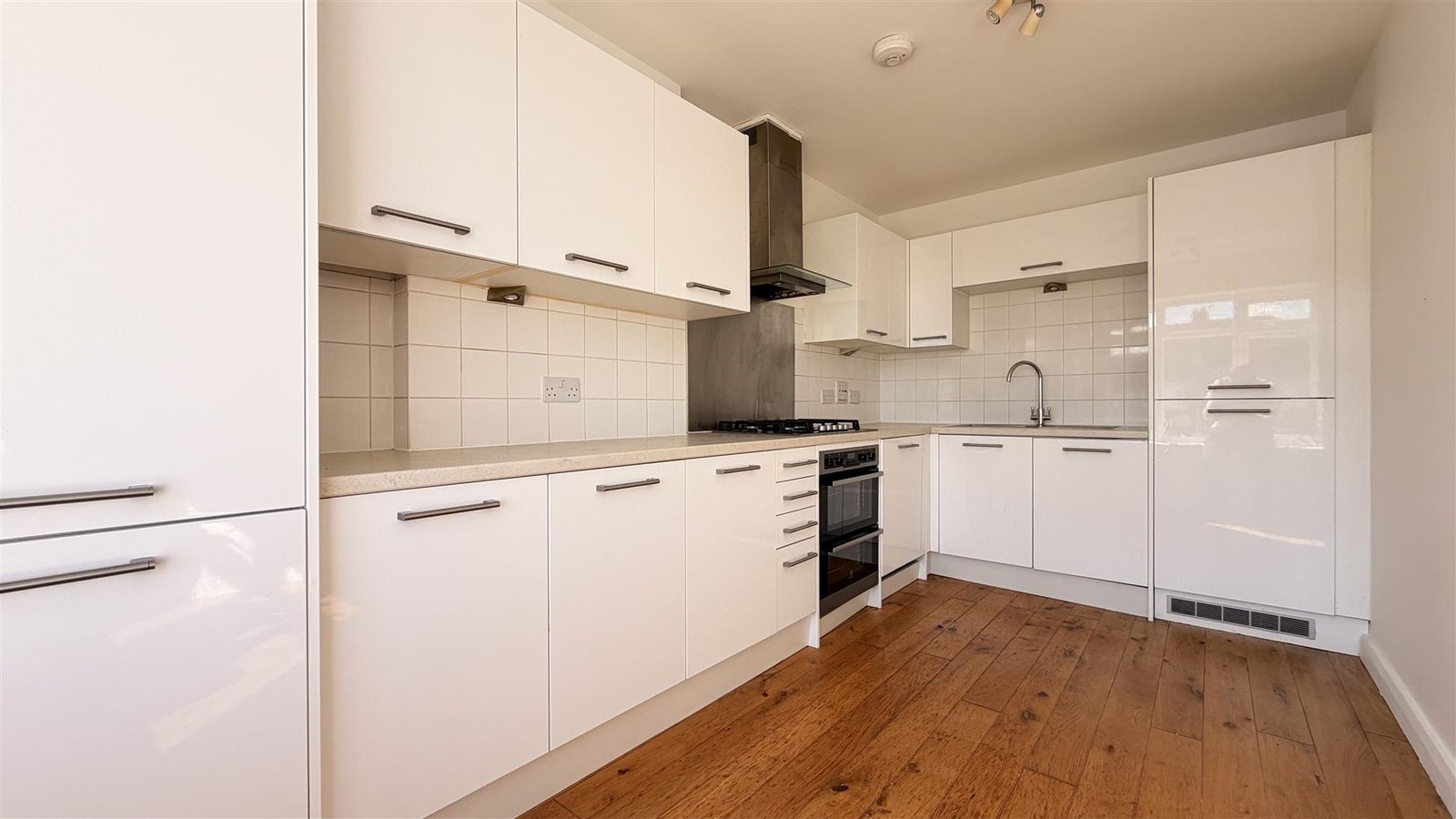 London Road, Cheam, SM3