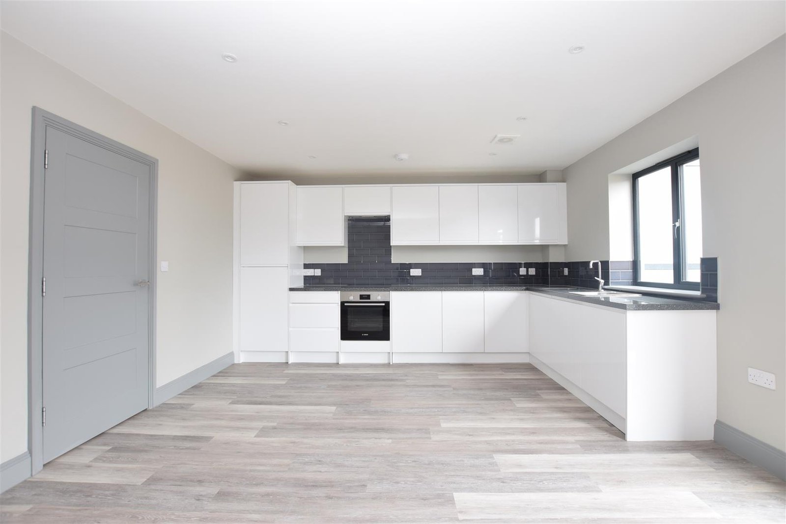 Greenford Road, Sutton