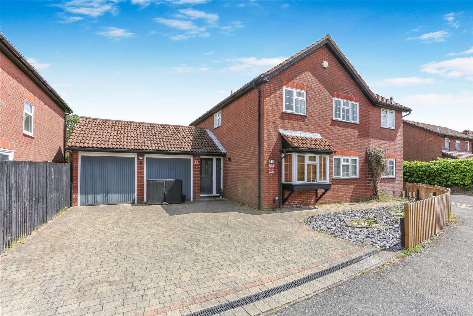 Balmoral Way, Sutton