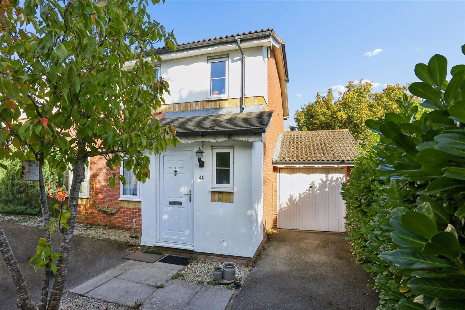 Hadleigh Drive, Sutton